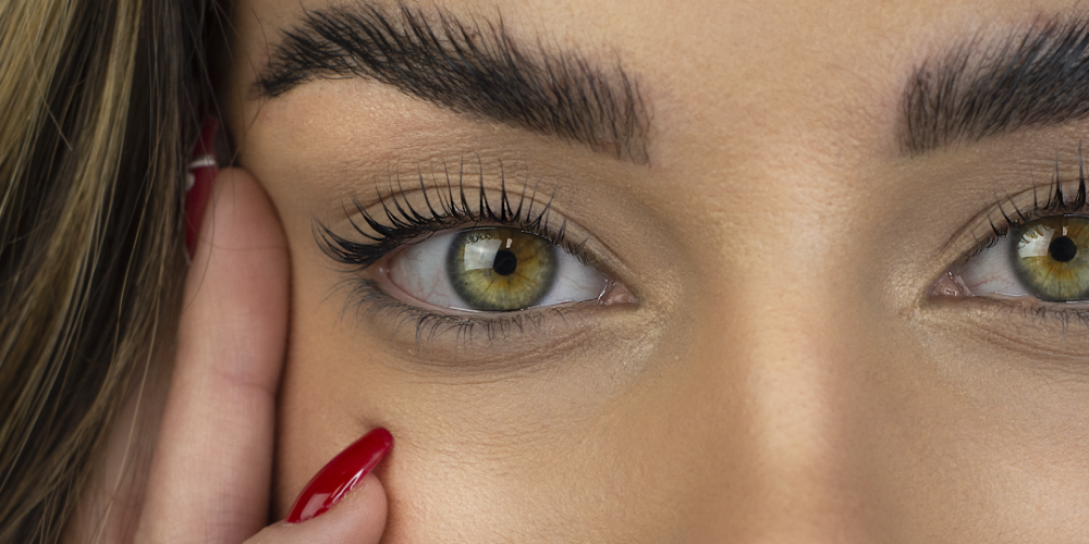 Laminazione Ciglia E Sopracciglia